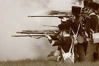 Mittelalterliche Soldaten schießen mit ihren Gewehren von Bobsphotography Miniaturansicht