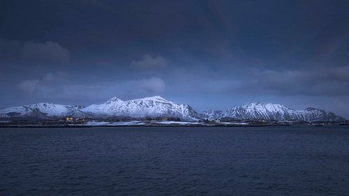 Breathtaking Winter Scenery of Leknes, Lofoten in the Twilight H