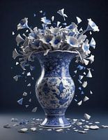art modern delft blue vase.