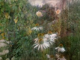 Romance with sun hat by Claudia Gründler