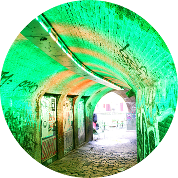 Utrecht - Tunnel met gekleurde lampen van Wout van den Berg