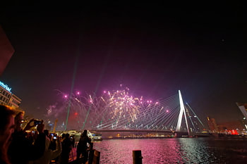 Nieuwjaar 2015 rond Erasmusbrug en De Rotterdam