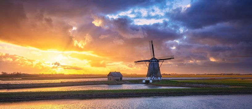 Panorama foto Hollands landschap. van Justin Sinner Photography ( Fotograaf op Texel)