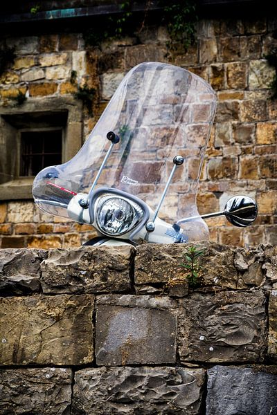 Parked in Montefioralle by André Blom Fotografie Utrecht