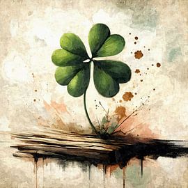 Trèfle à quatre feuilles dans des tons naturels
