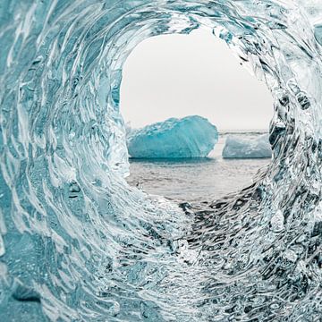 Eiskalte Aussicht am Diamond Beach von Ron van der Stappen