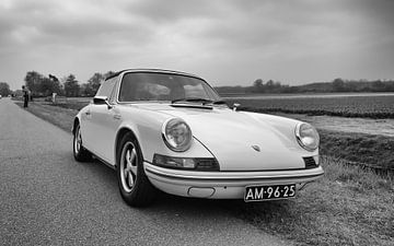 Porsche 911 Targa by tiny brok