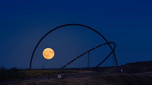 Horizontobservatorium mit Mond