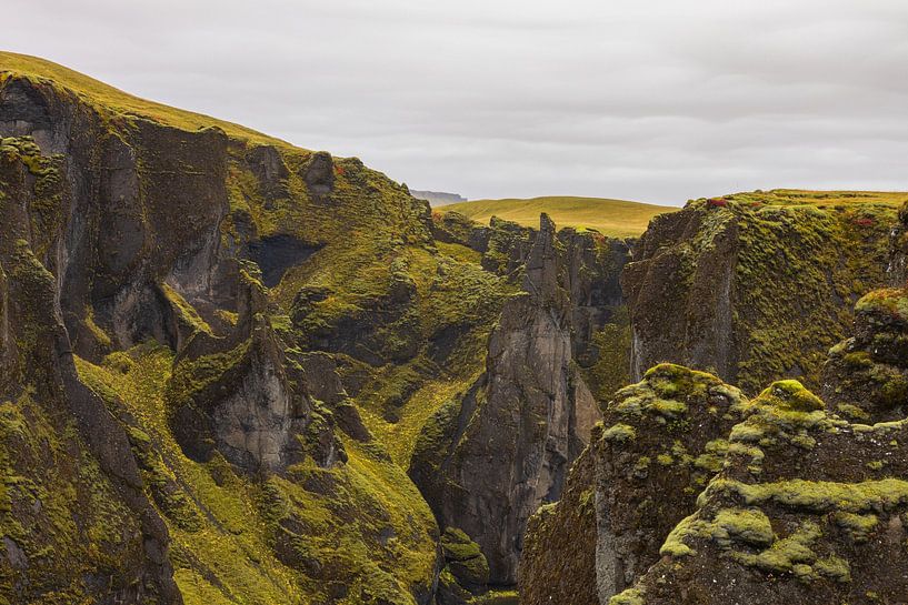Mögáfoss - Fjarðarárgljúfur (IJsand) par Marcel Kerdijk