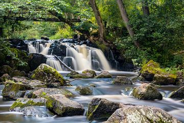 Waterval in Zweden van Lynxs Photography