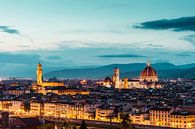 Die Kathedrale von Florenz und der alte Palast in Florenz am Abend von Atelier Liesjes Miniaturansicht