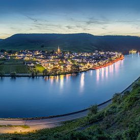Beilstein on the Moselle by Voss photography