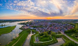 Zonsondergang in Gorinchem van Patrick van Oostrom