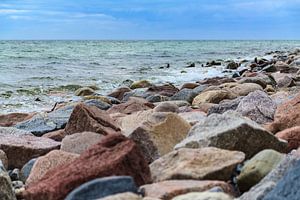 Steine an der Küste der Ostsee