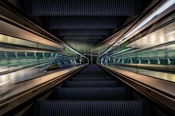 Arnhem railway station - abstract by Hans de Waay