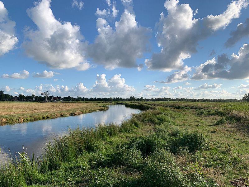 Wolken in. Natuurgebied van Nico Feenstra