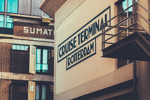 Cruise Terminal and Warehouse masters in Rotterdam