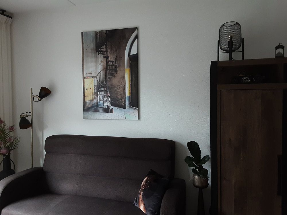 Verlassene Metalltreppe. von Roman Robroek – Fotos verlassener Gebäude