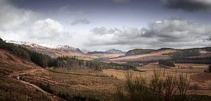 Laggan und die Cairngorms von Dun da Lahm aus von Luis Boullosa