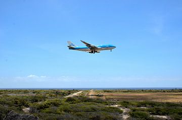 Arrivée du Boeing de KLM à Curaçao sur Karel Frielink