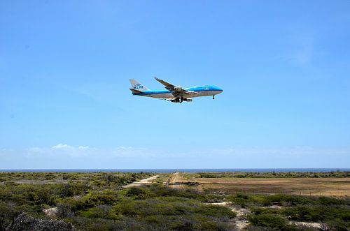 Arrivée du Boeing de KLM à Curaçao