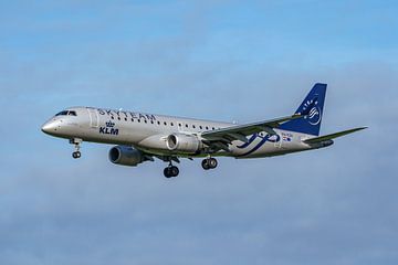 KLM Cityhopper Embraer 190/195 (PH-EZX).