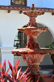 Schöner Springbrunnen im Restaurant Columbia