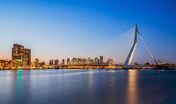 Le Pont Erasmus à Rotterdam sur MS Fotografie | Marc van der Stelt