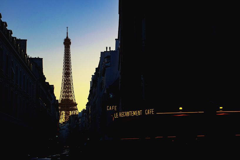 Eiffel Tower Silhouette by Walljar