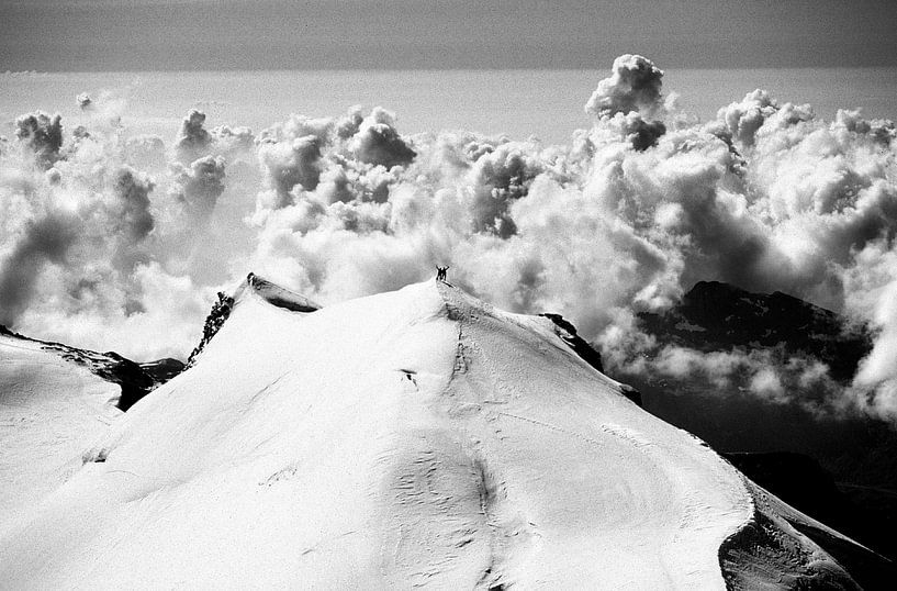 Bergsteiger auf dem Monte Rosa von Menno Boermans
