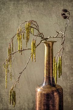 Still Life Vase with Cats - Red Copper by Alie Ekkelenkamp