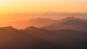Nuancé - Sunrise over the Alps