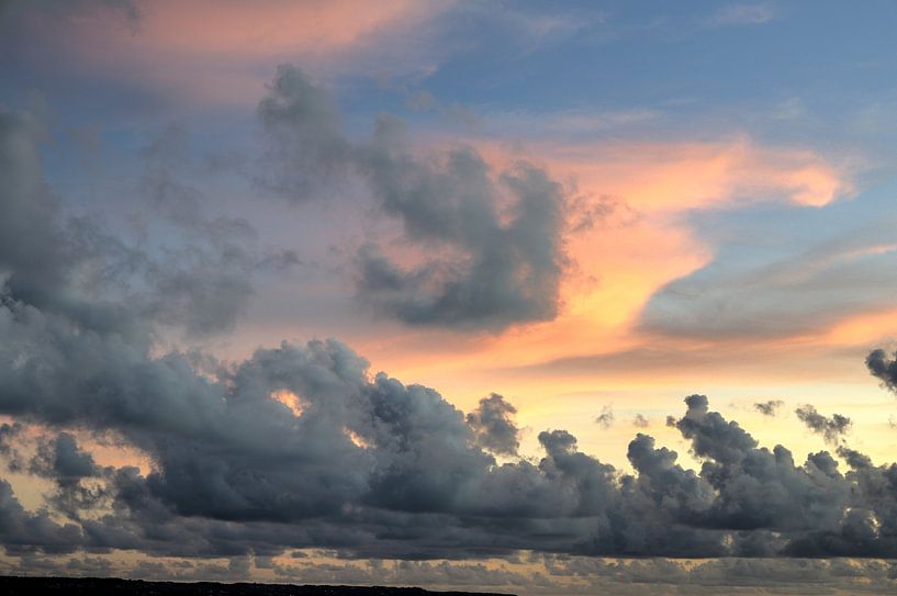 Evening sky over Double Six Beach - Kuta, Bali by Roith Fotografie