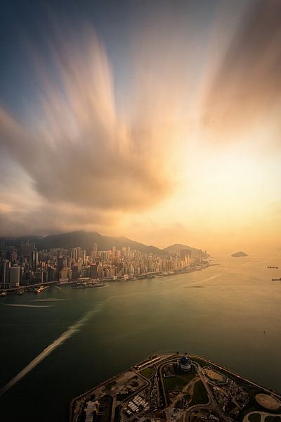 Sonnenuntergang in Hongkong von Cho Tang