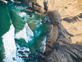Praia da Águia, côte ouest de l'Algarve au coucher du soleil