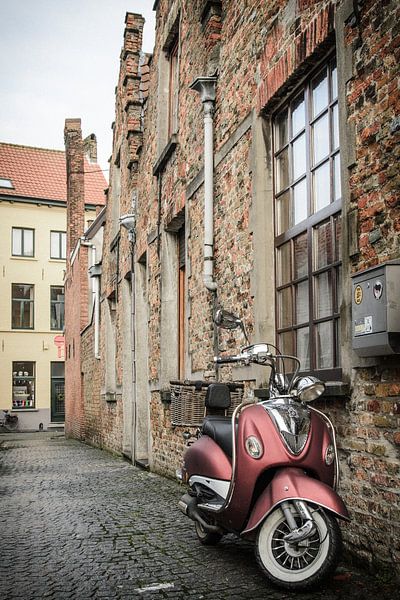 Brugge by Hans Lunenburg