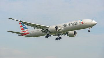 American Airlines Boeing 777-300ER passagiersvliegtuig. van Jaap van den Berg