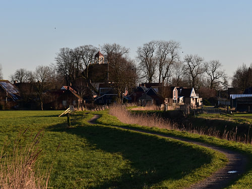 Thesinge vanuit Klunder