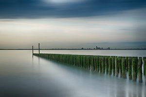 Groynes Breskens by Mark Bolijn