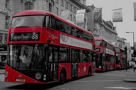 Red busses in London, United Kingdom by Travel Tips and Stories