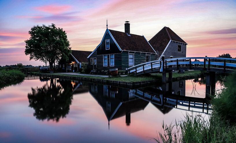 Sonnenaufgang in der Zaanse Schans von Trudiefotografie