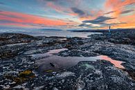 Rock formations at sunrise in Greenland by Martijn Smeets thumbnail