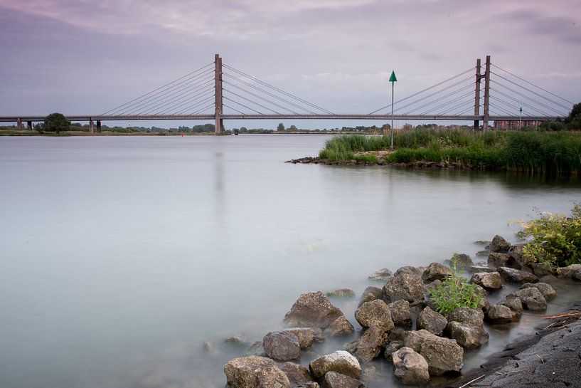 Zicht op de Molenbrug bij Kampen van Jos Reimering