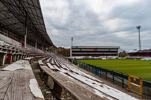 The Bosuil Stadium, Antwerp: Tribune 2