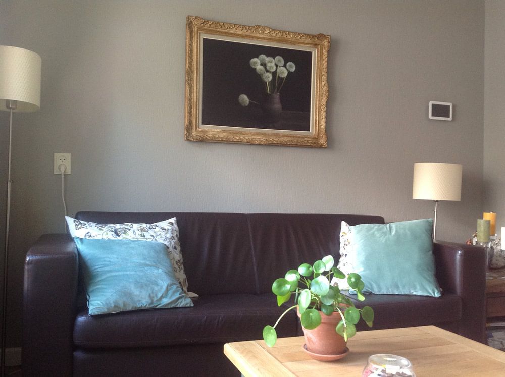 A bouquet of luck, dandelions inspired by the Dutch masters.  by Joske Kempink 