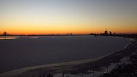 winterlandschap bij zonsopkomst