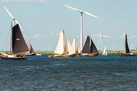Botters op het Eemmeer bij Spakenburg von Brian Morgan