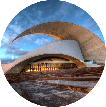 The auditorium de Tenerife by night... van Hans Kool