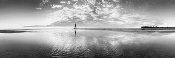 Zonsopgang aan zee bij Cuxhaven zwart-wit van Manfred Voss, Zwart-Wit Fotografie
