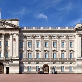 Buckingham Palace | East Wing Facade by Panorama Streetline